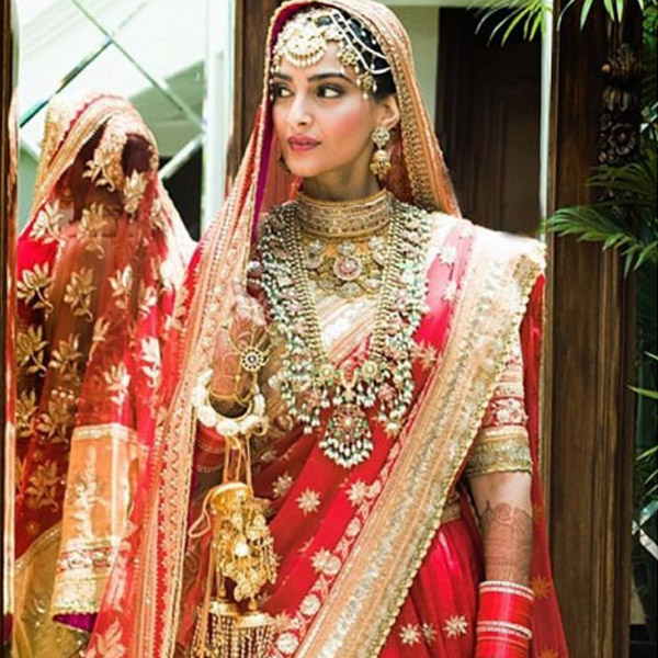 Everything you need to know about Sonam’s Wedding Looks #sonamkishadi 3