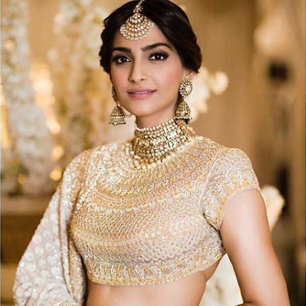 Everything you need to know about Sonam’s Wedding Looks #sonamkishadi 1