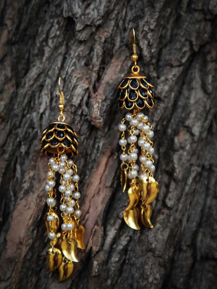 ETHNIC EARRINGS THAT SUIT EVERY FUNCTION TYPE 1