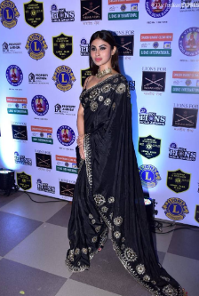 Jahnvi Kapoor Steals Limelight At Lion Awards 3