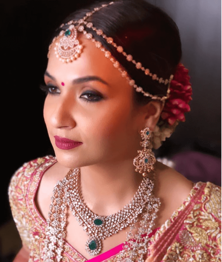 Soundarya Rajnikanth Gives Bridal Jewellery Goals At Her Wedding 2