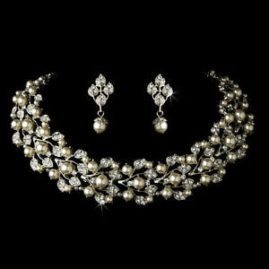 Perfect Jewellery Styles For Bridesmaids 2