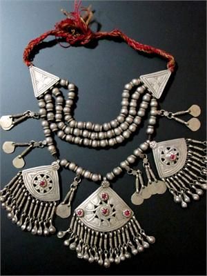 Most Popular Styles Of Jammu & Kashmiri Jewellery