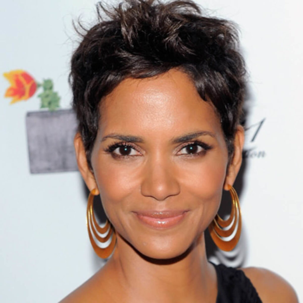 Picture of Halle Berry, one of the most beautiful women in the world (Article by ZeroKaata Studio)