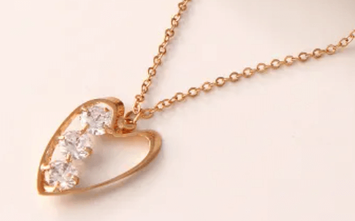 heart pendant for valentine
