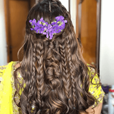 hairstyle in lehenga