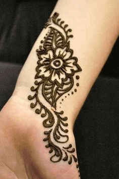 12 Gorgeous Tattoo Mehndi Designs For "The Bride" & Bridesmaids 12