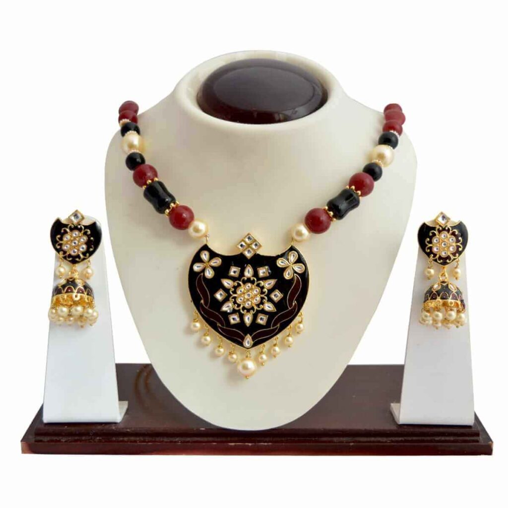 The Most Famous Jewellers Of Udaipur in Rajasthan-MK Jewellers