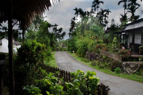 The Ultimate List Of Best Honeymoon Places In India- Mawlynnong – Cleanest Village In Asia