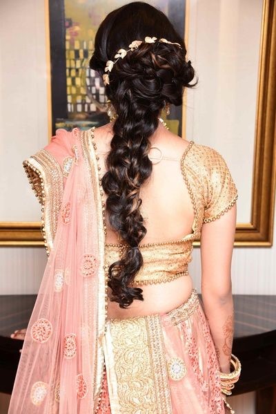 SAMREEN VANCE on Instagram: “The gorgeous @official_mayaali last night at a  friends #mehndi wearing @samreenv… | Bridal hairdo, Lehenga hairstyles,  Bridal hair buns