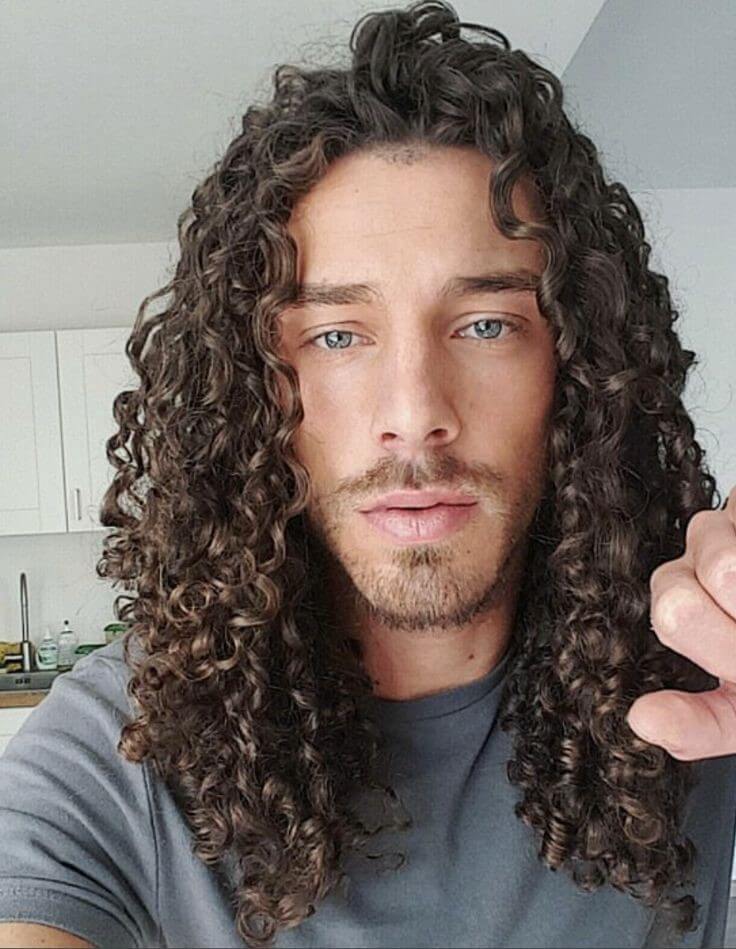 Best Curly Hairstyles for Men 2023