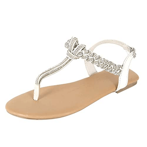 8 Women's Casual Sandals that are Perfect for Summers