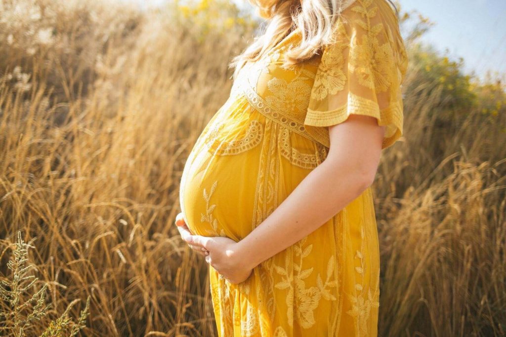 The Right Time To Buy Maternity Dresses